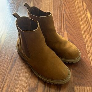 Gap ankle boot, girls size 13